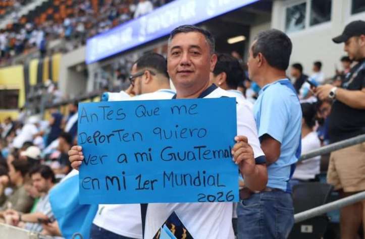 “Antes que me deporten quiero ver a  Guatemala en mi primer mundial”